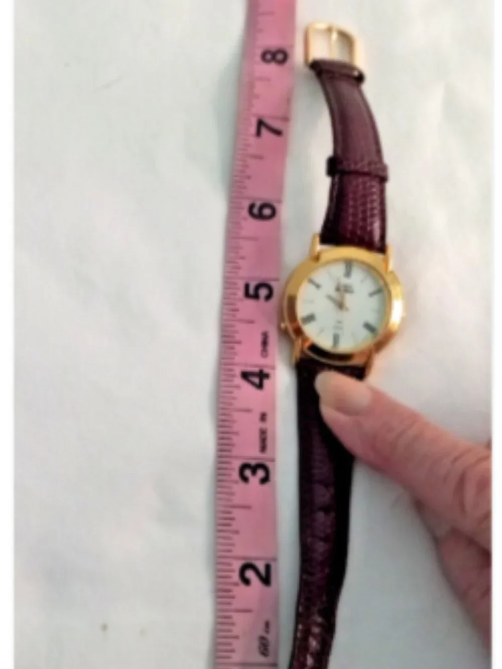 Vintage 1993 Timex Indiglo 32mm Women's Quartz Watch Gold Tone Leather Runs